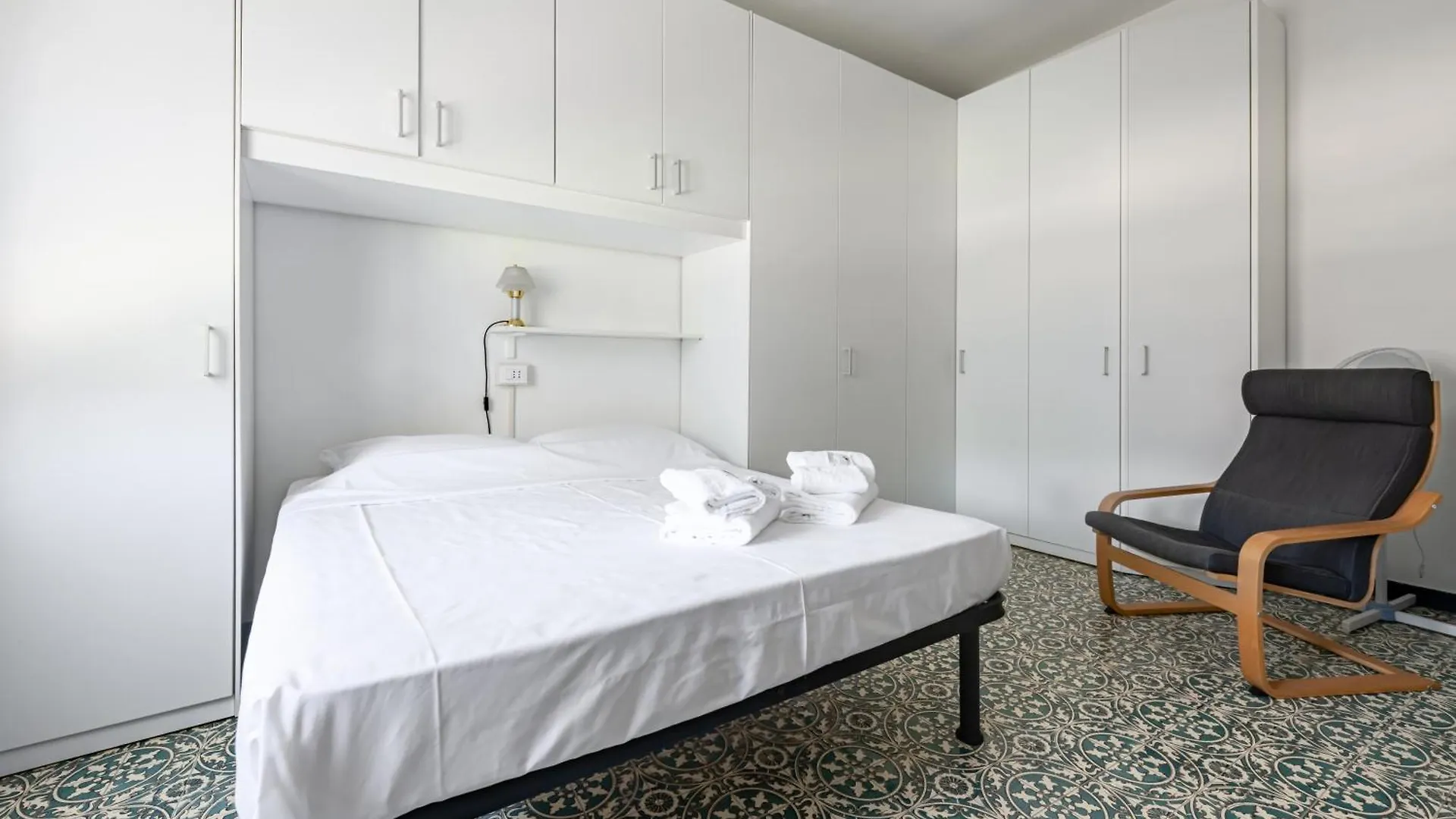 Deiva Marina Casa Eloisa Holiday Flat